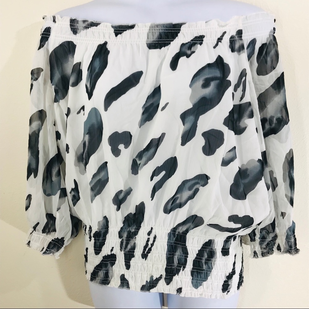 Point Of View Black & White Pattern Blouse Size XL